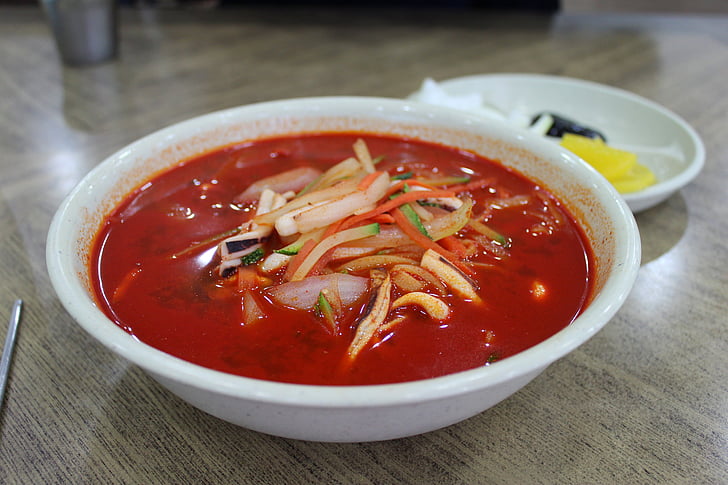 Spicy sjømat, gyo-dong, men chun lu