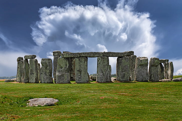 Stonehenge, muistomerkki, Ilmastointi, pilvet, Matkailu, Iso-Britannia, ruoho