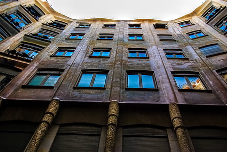 Barcelona, épület, Gaudi, építészet, Katalónia, ablak, beépített szerkezet