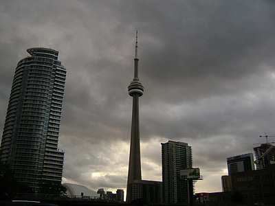 oblačno, cn tower, Kanada, Toronto, mesto