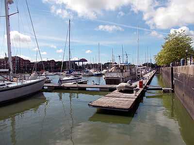 Preston, Dock, Marina