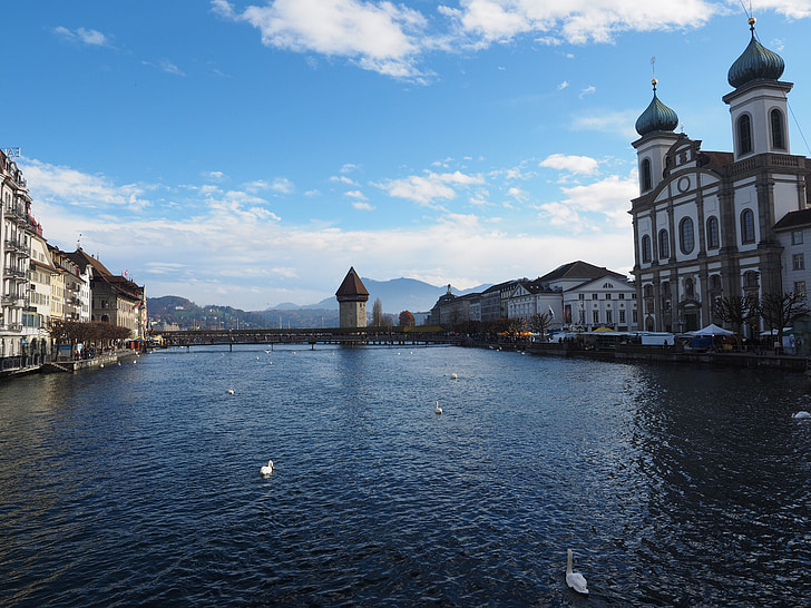 Puente de la capilla, Torre del agua, Lucerna, región del lago de Lucerna, agua, ciudad, Iglesia Jesuita