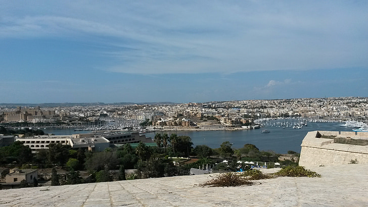 Malta, bastei, La Valeta, jūra, Eiropa, arhitektūra, cilvēki un kultūra