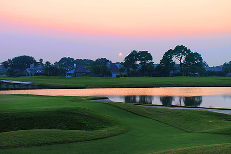 puesta de sol sobre el campo de golf, hierba, Golf, curso, verano