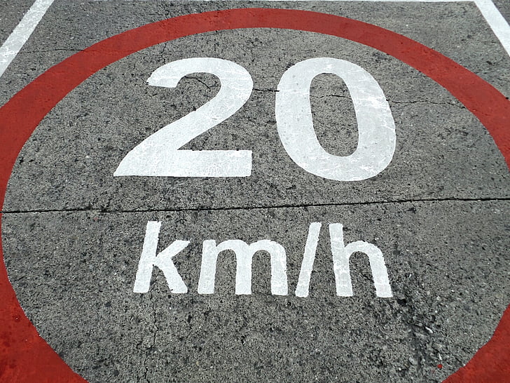 Straßenschild, Geschwindigkeitsbegrenzung, Straßenschild, Warnung, Kilometer, Transit, Kilometer