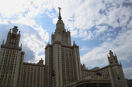 Univerza, stavbe, arhitektura, institucija učenja, stolp, stalinistična-gotskem slogu, vzporedno