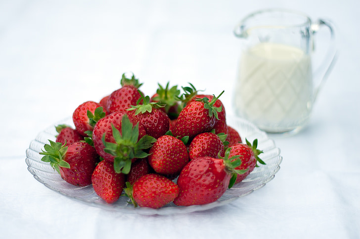 strawberries, dessert, cream, milk, glass, dish, summer