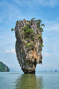 Phang nga bay, Phuket province, James bond island, Thajsko, Ostrov, Andamanské mora Ázia, Beach