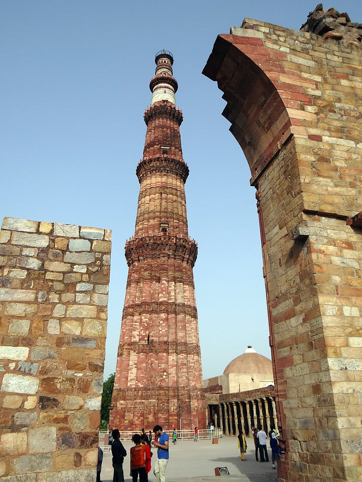 Qutb minar, Qutub minar, Qutab, monumento islamico, patrimonio mondiale dell'UNESCO, Delhi, Monumento