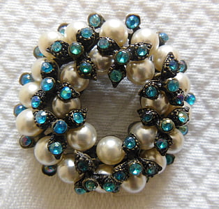 brooch, pearl, lustre, beauty, jewelry, fashion, gemstone