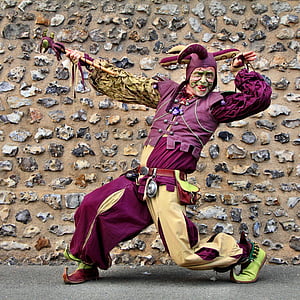 costume, Moyen-Age, ménestrel, troubadour, violet