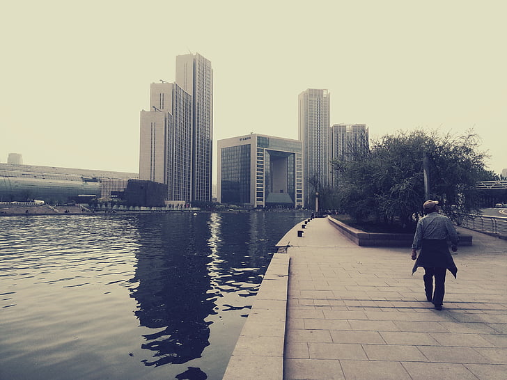 Haihe, Riverside, Tianjin bay square, floden center plaza, personer, Utomhus, män
