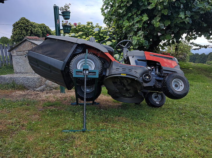 tractor, lawn mower, elevator, field