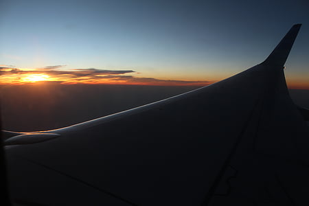 เครื่องบิน, ห้องโดยสาร, แสดงหน้าต่าง, บิน, ท้องฟ้าสีส้ม, พระอาทิตย์ตก, ท้องฟ้า