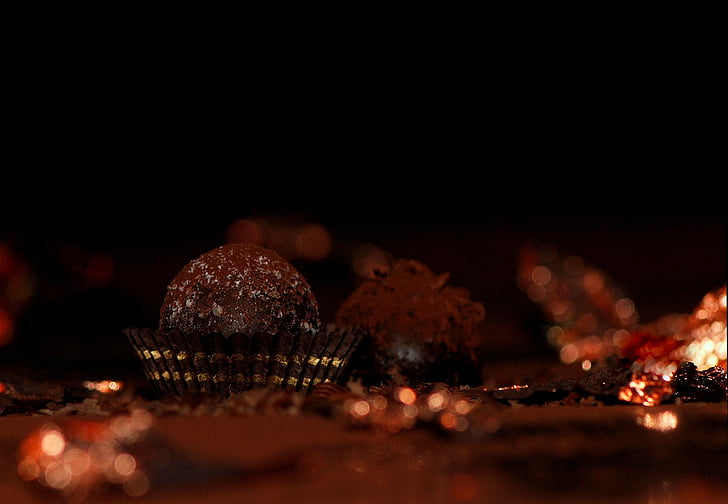 šokoladiniai saldainiai, kakavos, desertas, maisto, saldumynai, detalus vaizdas