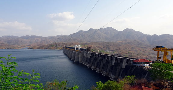 barrage de, Sardar sarovar barrage, barrage-poids, fleuve Narmada, projet de vallée de Narmada, hydraulique, ingénierie