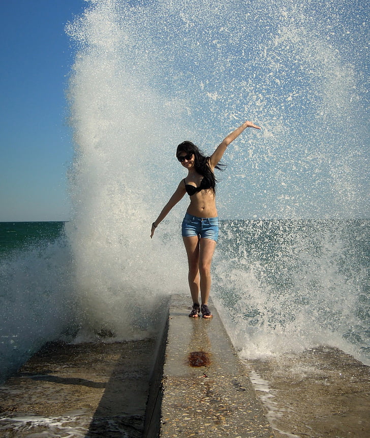 sea, wave, beach, girl, storm, summer, spray