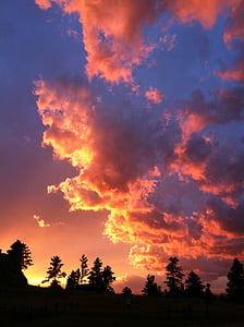 cloudy sunset, vertical sunset, sky, evening, dusk