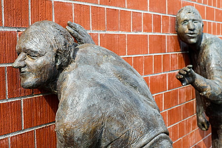 sculpture, bronze, the listening, listen to, to listen, spy on, figures