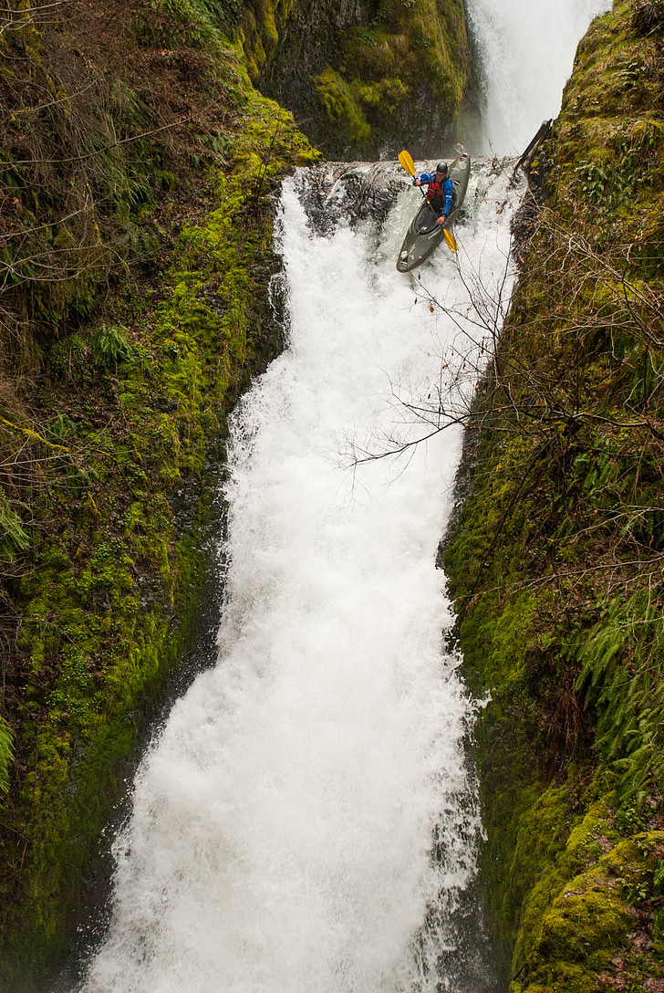 vodopád, Oregon, Bridal veil falls, kajak, odvážlivec, extrémní sporty