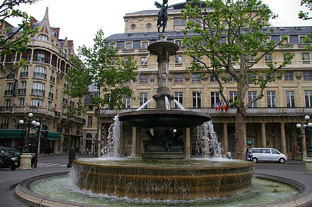 Fontána, Paříž, Francie, Evropa, Plaza