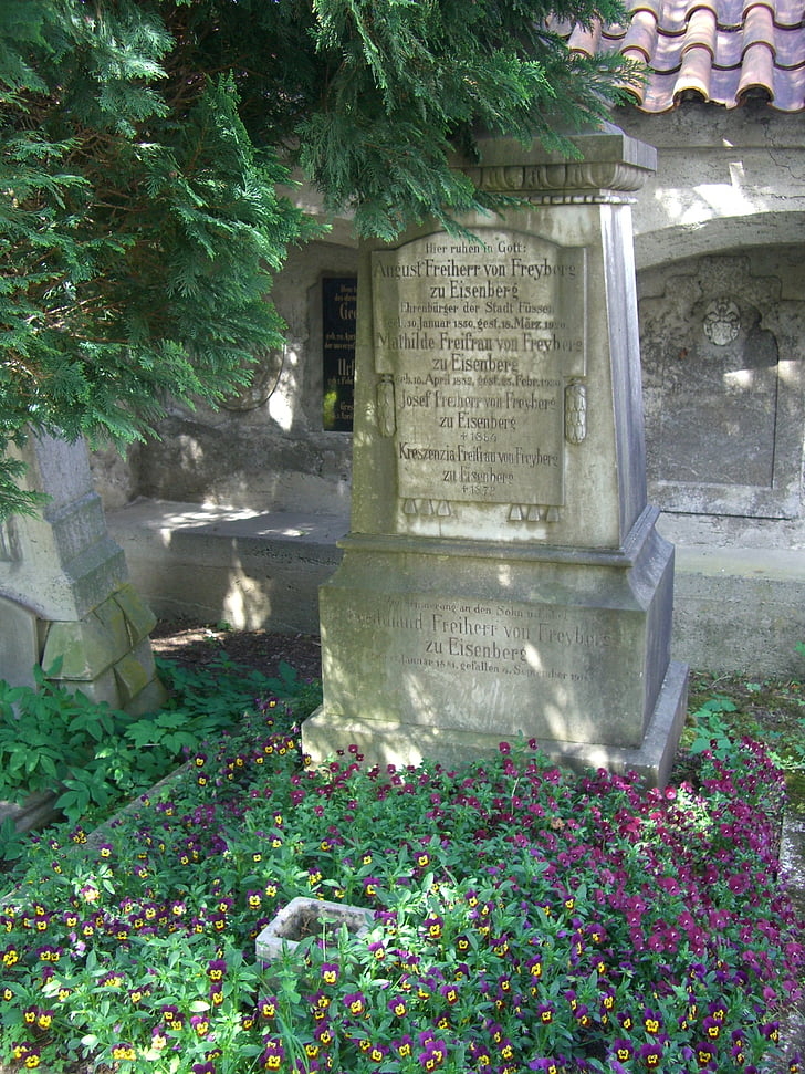 Füssen, Allgäu, gamle kirkegård, Tombstone, kirkegården