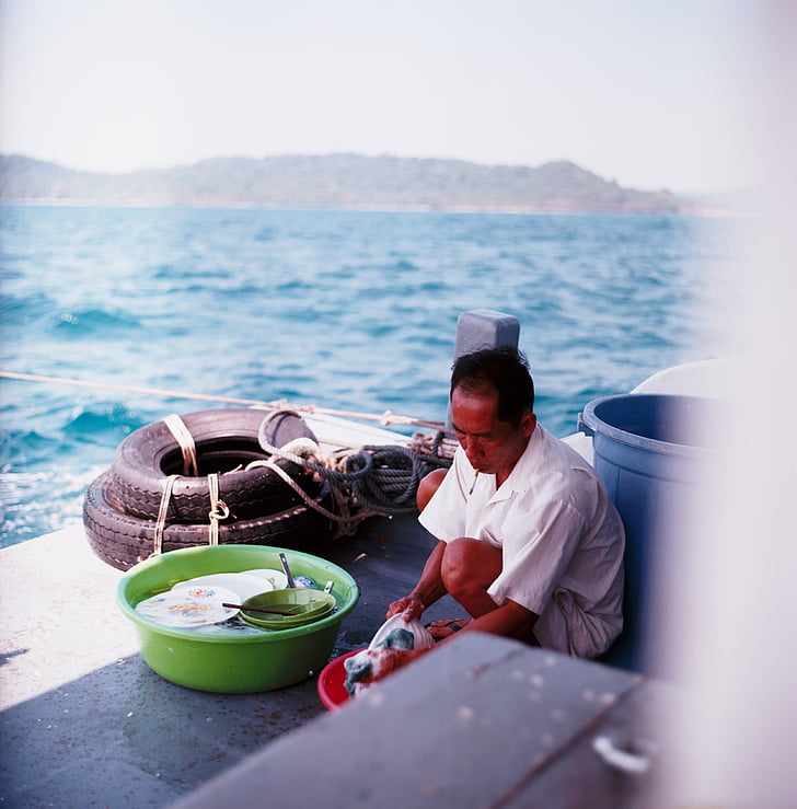 people, man, dishwasher, plate, boat, yacht, tire