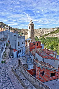Katehdraal van Alcalá del jucar, Hillside, dorp, vallei, berg
