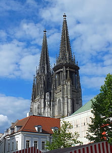 Dom, Regensburg, Allemagne, Bavière, Castra regina, tours