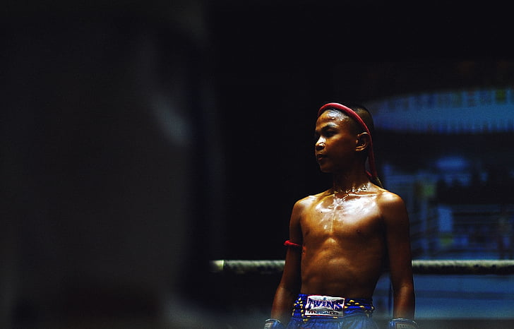 selective, focus, photography, muay, thai, fighter, inside