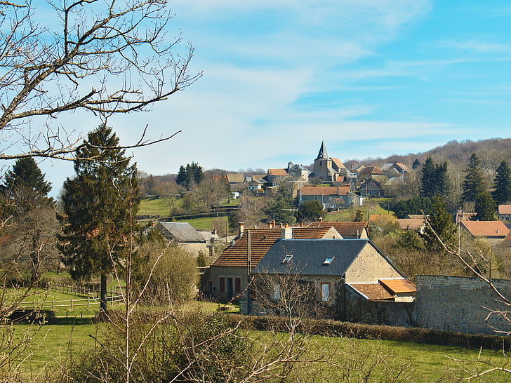 le Puy Saint-martin, Morvan, Nièvre, Franciaország, bordó, táj, kék
