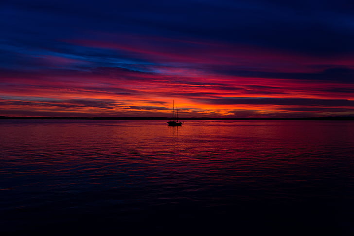 lone, boat, light, sunset, dusk, sky, clouds