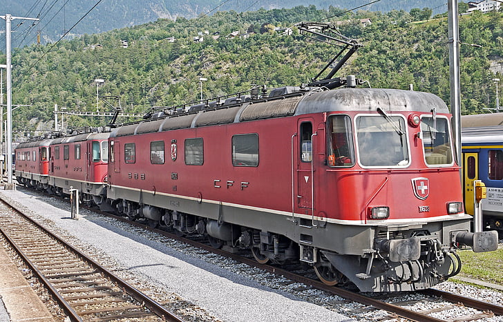 Švica, SBB, Elektrarna, 30000 km, pripravljen za uporabo, gorsko vožnjo, Alpski prehod