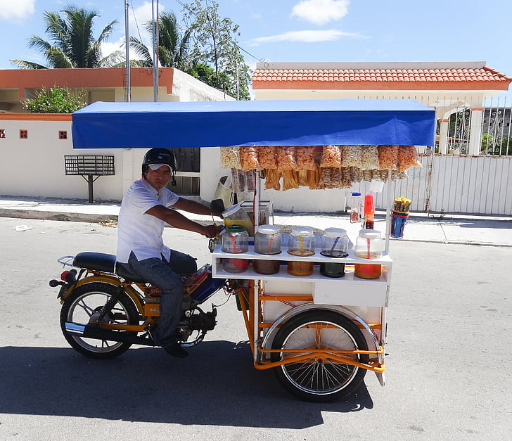 Mexique, vendeur, scooter, Trader, gens, rue, à l’extérieur
