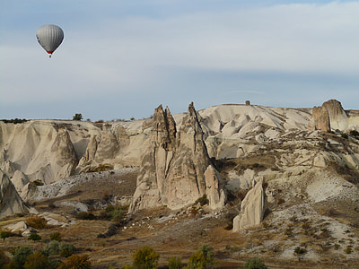 hőlégballon, fogságban léggömb, hőlégballon ride, légi sportok, menet közben, Kappadókia, Törökország