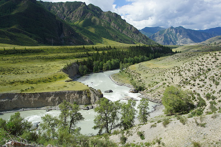 βουνών Αλτάι, Ποταμός, τοπίο, φύση, όχθη ποταμού, το καλοκαίρι, ουρανός