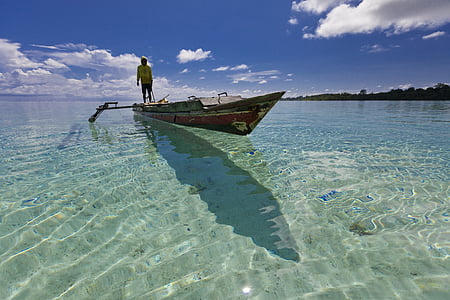 Landschaft, Indonesien, Halmahera, WiDi-Inseln, Angelboot/Fischerboot, Untiefen, Meer