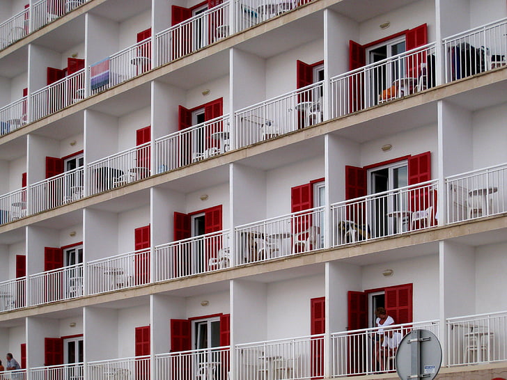Hotel, voorzijde, balkons, rood, wit, gevel, gevel