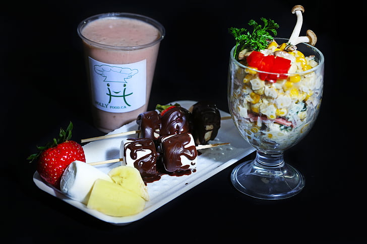 Holly korn combo, friske jordbær smoothie, Chocolate fondue, mat, frukt, dessert, friskhet