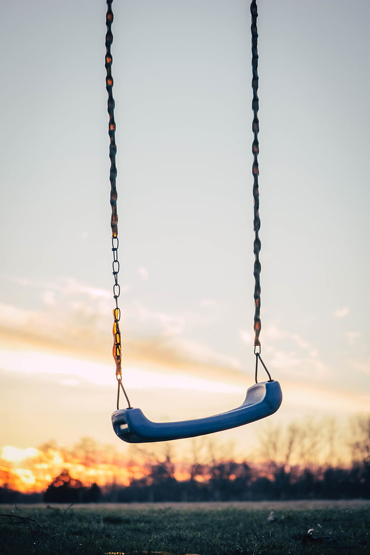 selective, focal, photo, blue, swing, chair, daytime