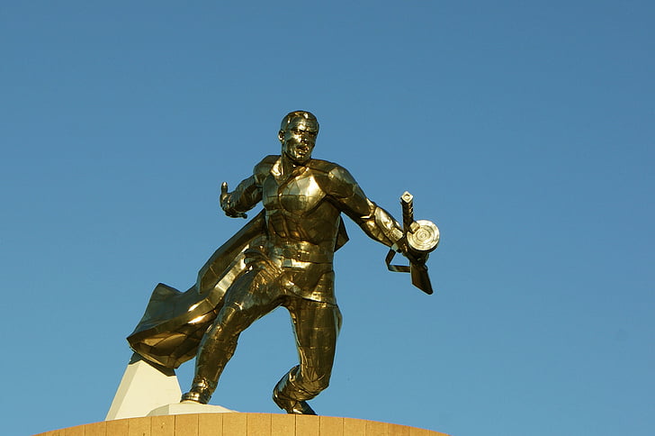 Oekraïne, Novo Odessa, Memorial, standbeeld, soldaat, brons - legering