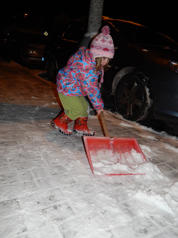 assistant, child, girl, snow, work, winter