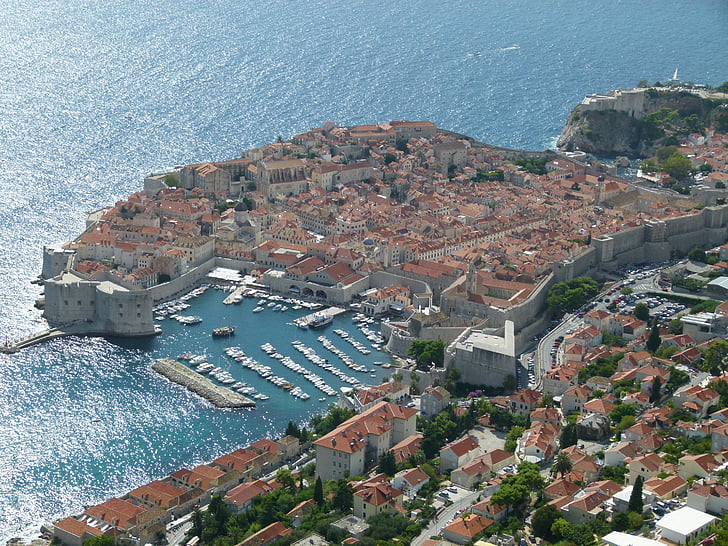 Dubrovnik, Horvátország, Dalmácia, óváros, történelmileg, tenger, tetők