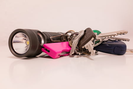 key, flashlight, pocket knife, keychain, door key, house keys, car keys