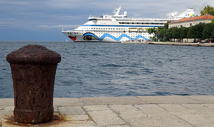 výletní loď, Chorvatsko, Dalmácie, Zadar, Aida, přístav, křižník