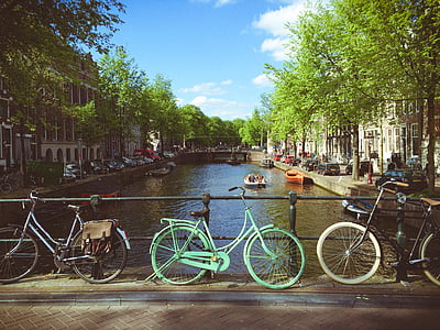 velosipēdi, velosipēds, laivas, tilts, ēkas, kanāls, pilsēta