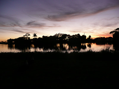 solnedgång, Sky, färger, sjön, vatten, reflektion, träd