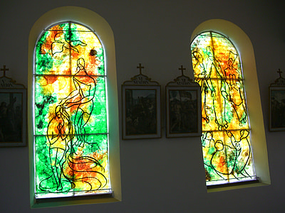Sklenená okna, umelec bernard chardon, Kaplnka v kressen, Oy mittelberg, Allgäu