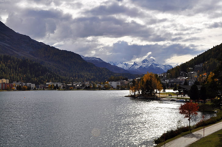 St moritz, Svájc, Svájc, gyönyörű tó