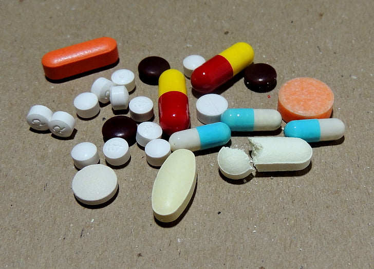 rechtsmiddelen, geneesmiddelen, tabletten, ziekten